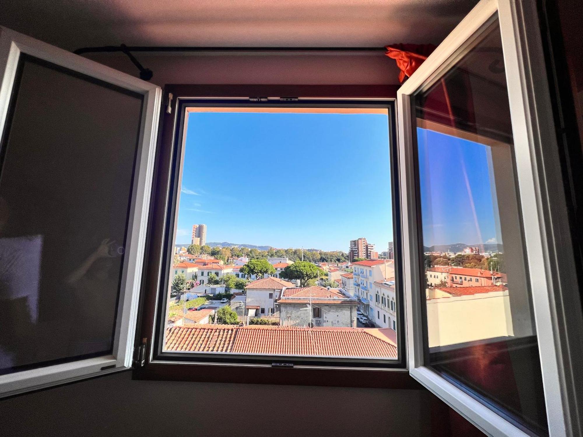Faro B&B Livorno Bagian luar foto